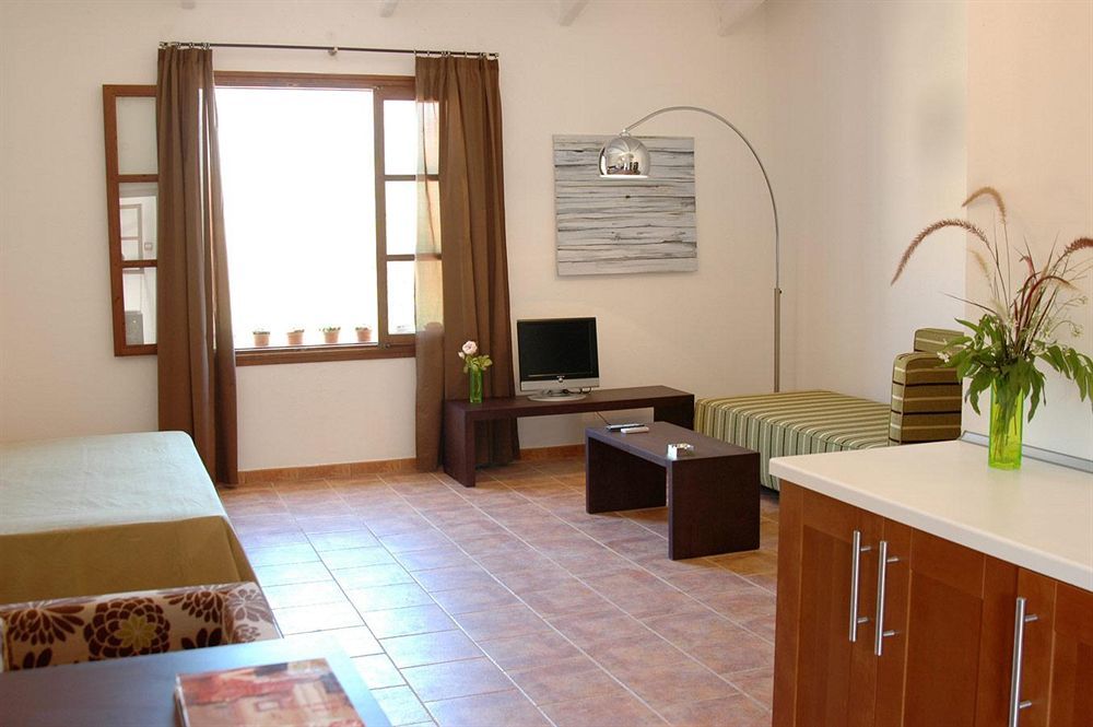 Loftotel Canet Esporles Kültér fotó
